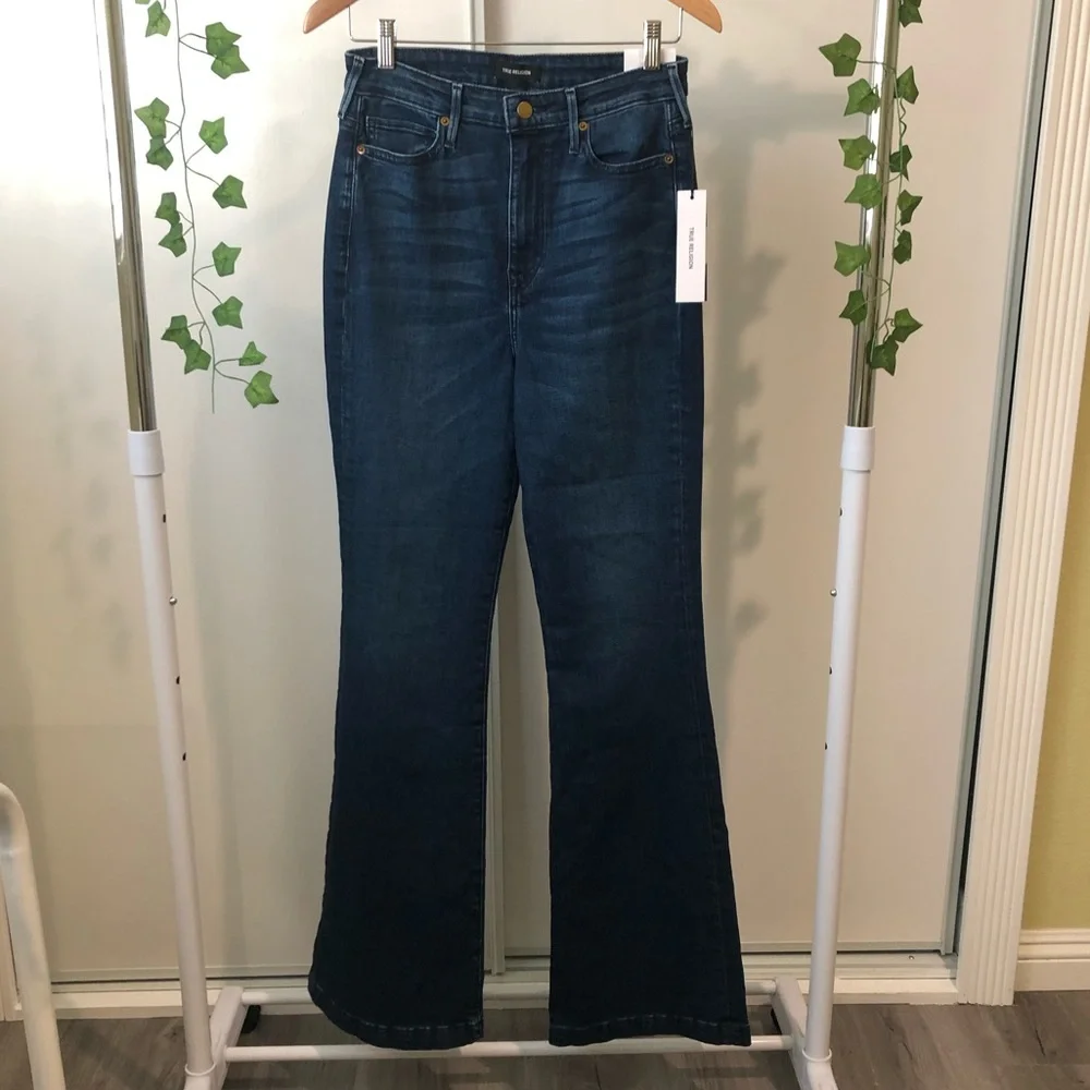 True Religion high rise modern flare Jeans - Picture 1 of 10